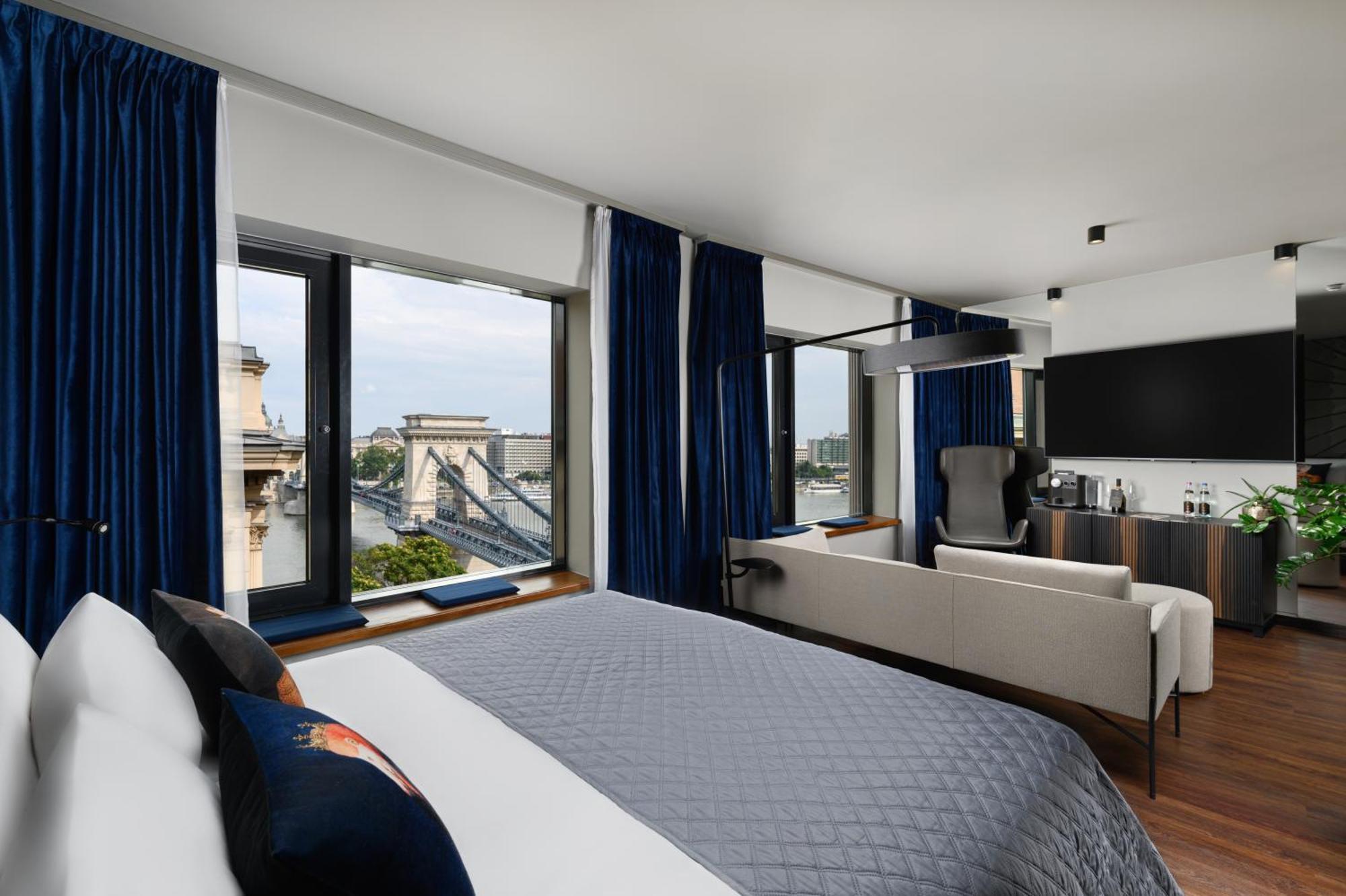Hotel Clark Budapest - Adults Only Luaran gambar A room at the hotel