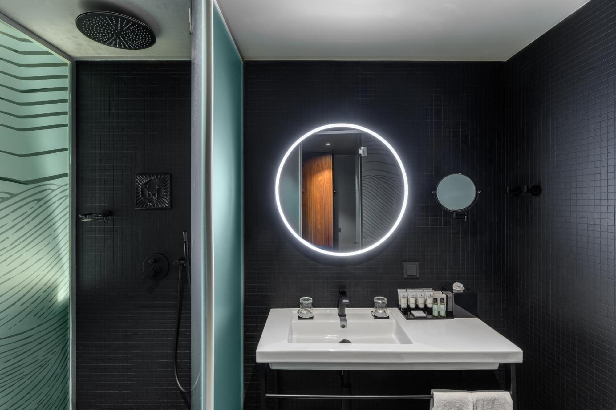 Hotel Clark Budapest - Adults Only Luaran gambar Bathroom