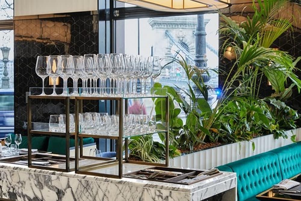 Hotel Clark Budapest - Adults Only Luaran gambar Interior of the restaurant